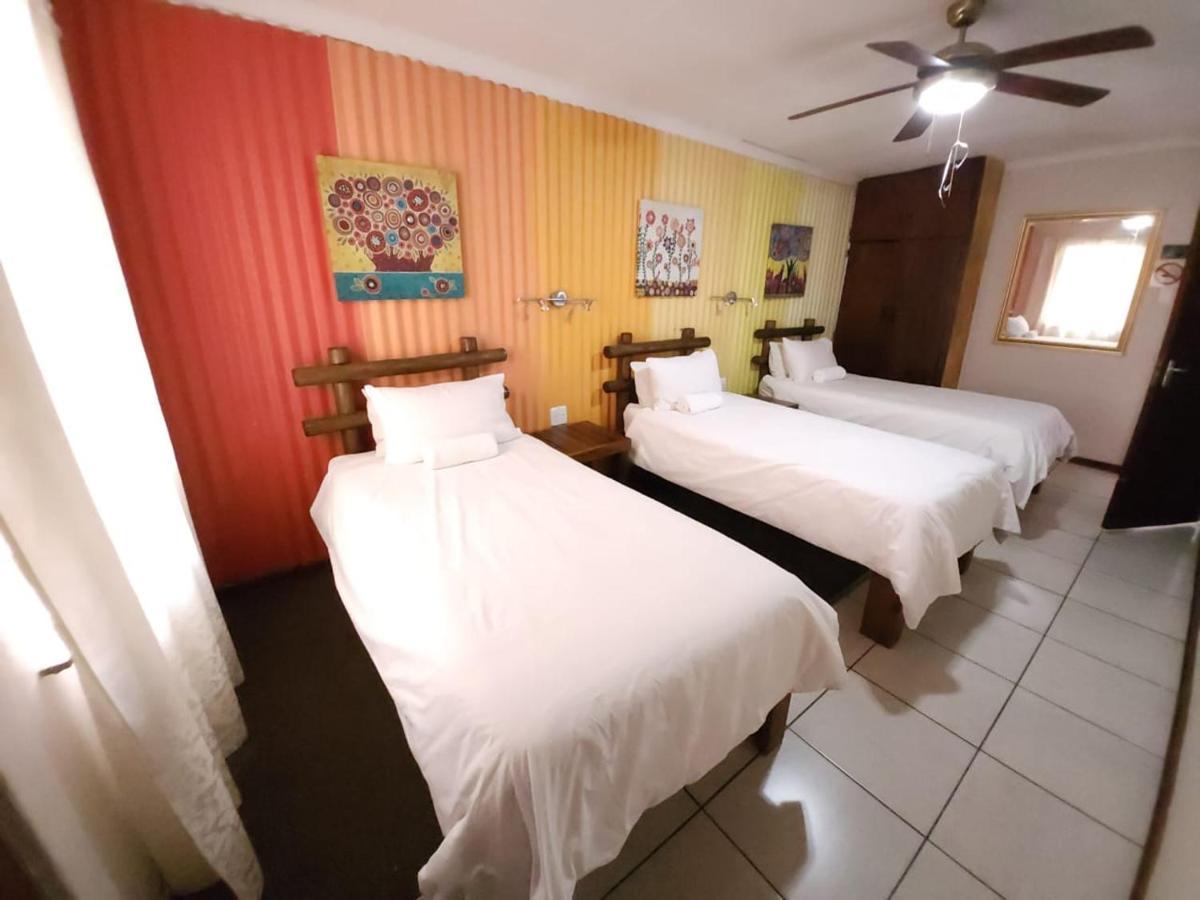 בלומפונטייין Rusplek Guesthouse And Conference Centre מראה חיצוני תמונה