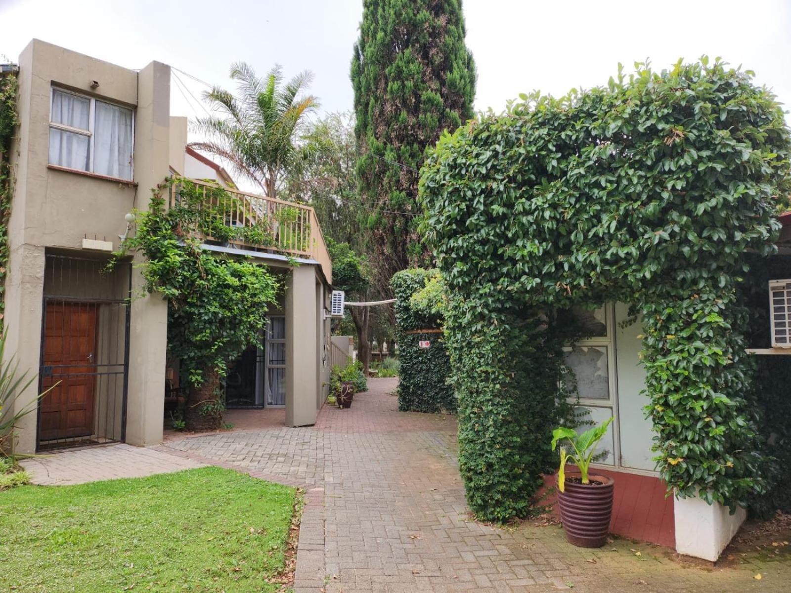 בלומפונטייין Rusplek Guesthouse And Conference Centre מראה חיצוני תמונה
