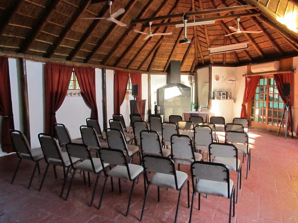 בלומפונטייין Rusplek Guesthouse And Conference Centre מראה חיצוני תמונה