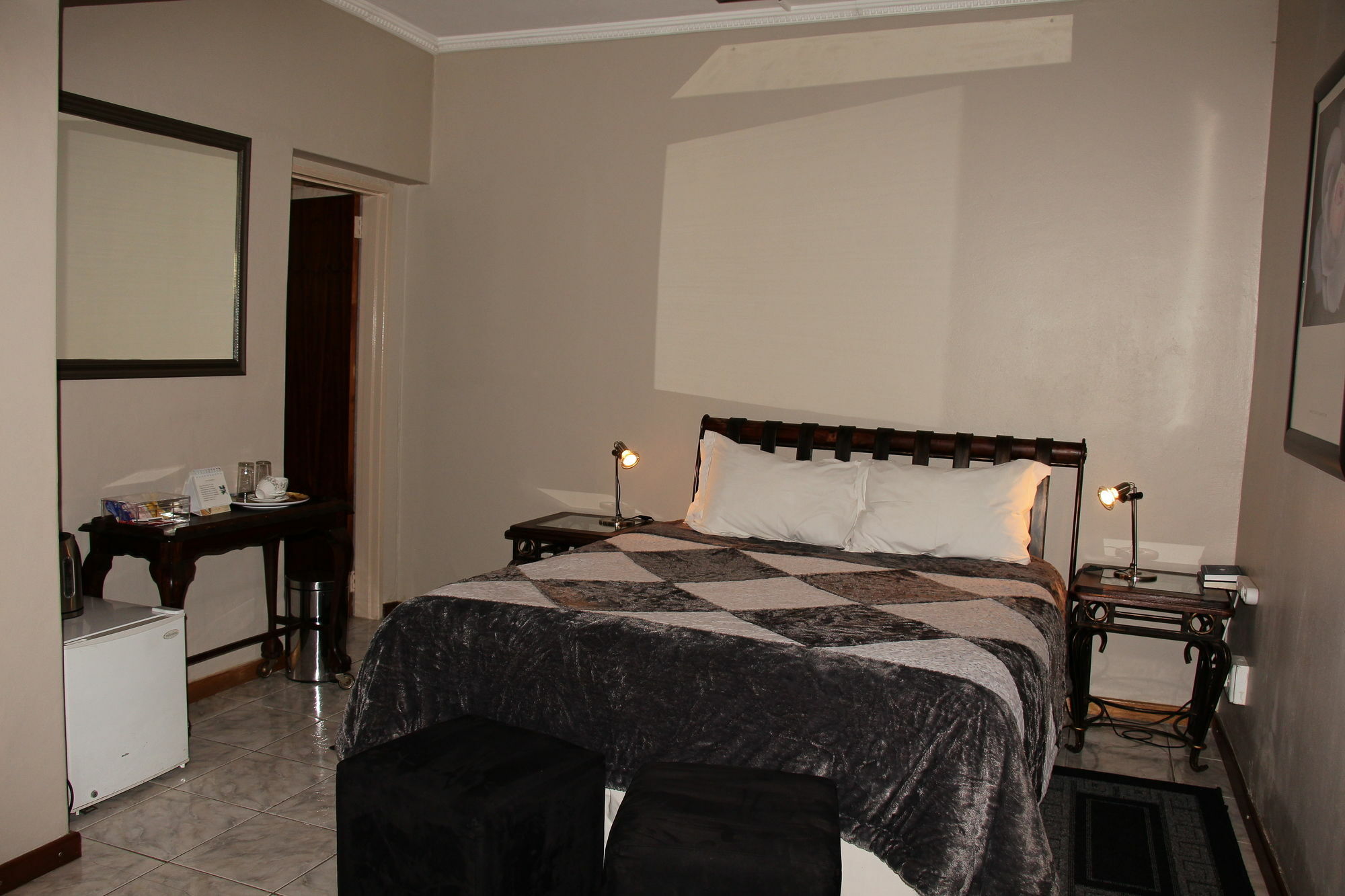 בלומפונטייין Rusplek Guesthouse And Conference Centre מראה חיצוני תמונה