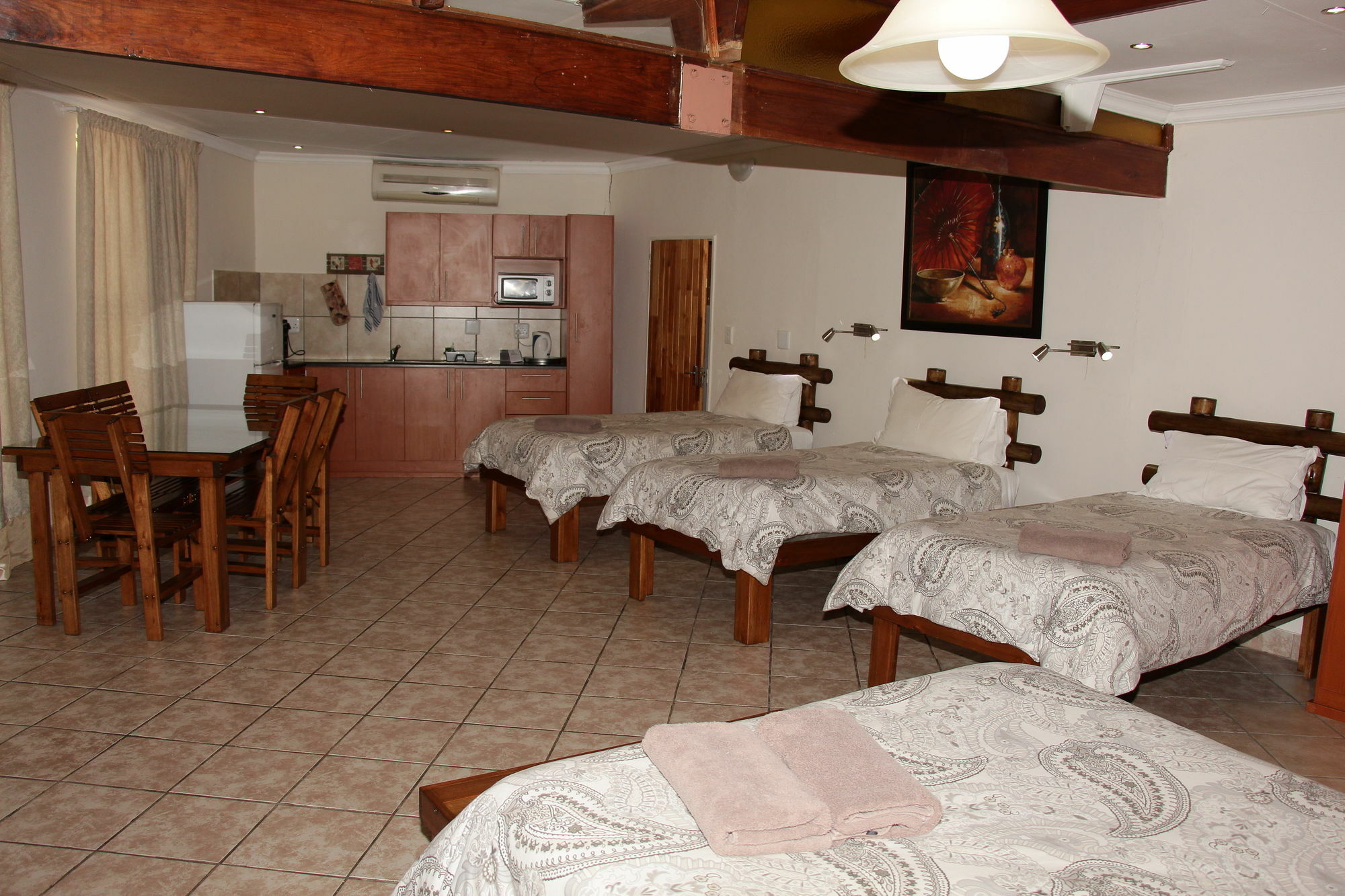 בלומפונטייין Rusplek Guesthouse And Conference Centre מראה חיצוני תמונה
