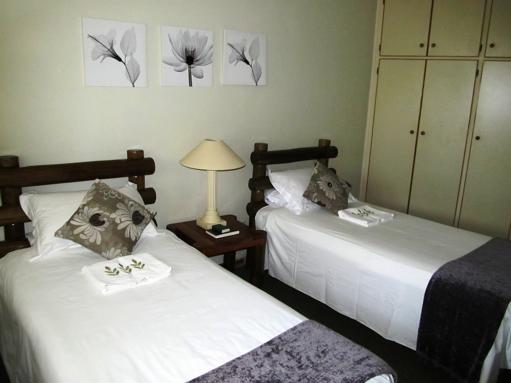 בלומפונטייין Rusplek Guesthouse And Conference Centre מראה חיצוני תמונה